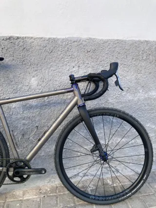 Bicicleta de titanio Angel