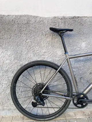 Bicicleta de titanio Angel