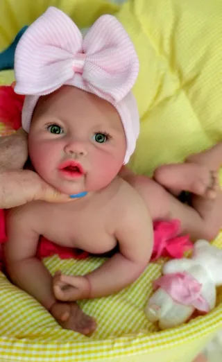 Bambola Reborn in Silicone Completa