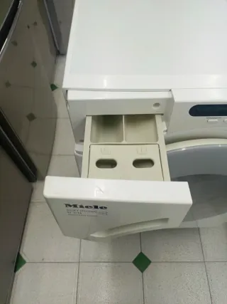 Lavadora marca Miele 6kg clase A 1400rpm