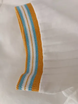 Camiseta Bershka T. S