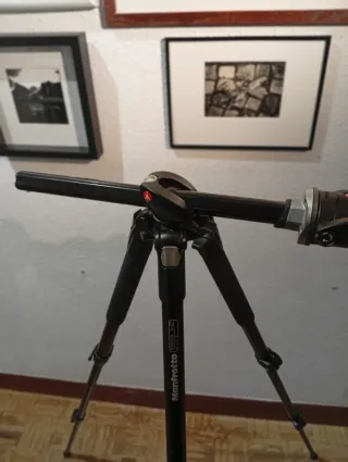 Trípode Manfrotto 190 XPROB + Rótula 488RC2