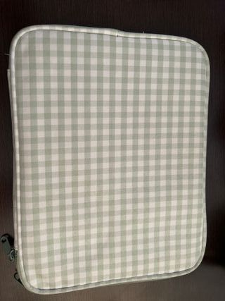 Custodia protettiva a quadri per iPad