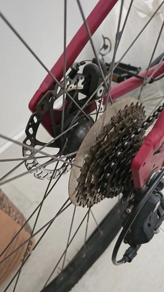 Bicicleta Riverside 500