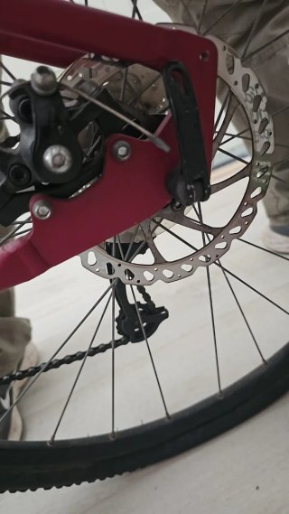 Bicicleta Riverside 500