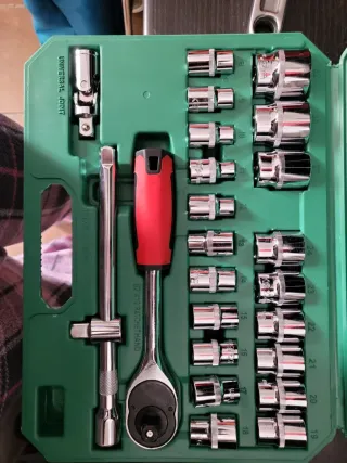 Juego de carraca y vasos