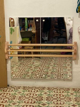 Espejo Infantil Montessori con Barra