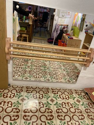 Espejo Infantil Montessori con Barra
