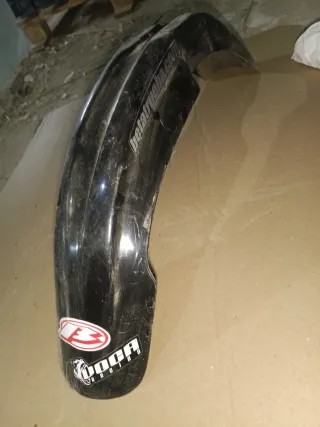 Plástico guarda barros beta rrt