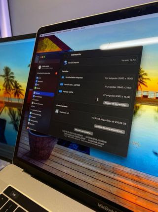 MacBook Pro 15” 2018/16GB RAM/256GB SSD