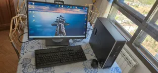 Torre HP + Monitor 24 + Teclado + Ratón