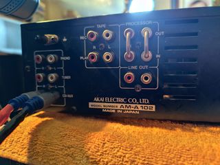 AKAI AM-A102 -269- amplificador