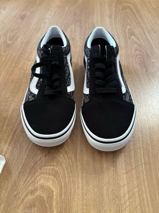 Zapatillas Vans Negras Sin Estrenar