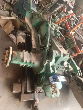 Grupo trasero John Deere 1840