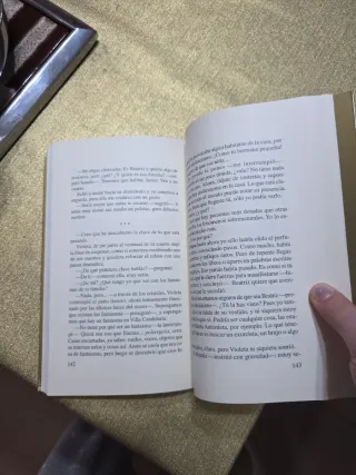 Libro "Las lágrimas de Shiva" completamente nuevo