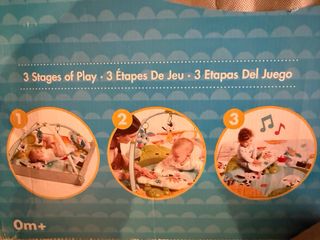 Gimnasio Bebé Tiny Love Kick & Play