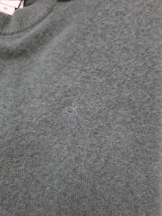 CALVIN KLEIN ORIGINAL, JERSEY CUELLO REDONDO, LANA