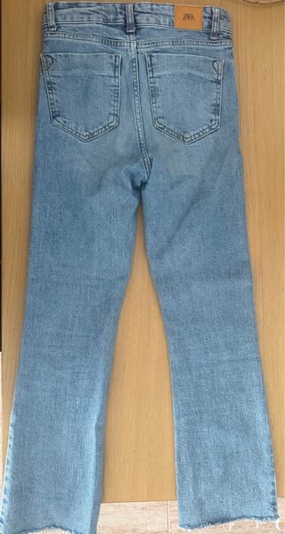 Pantalón vaquero Zara flare azul