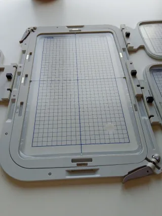 Máquina de bordar Janome Memory Craft 550E