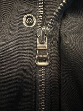 Chaqueton Hugo Boss Hombre Talla L/XL Negra