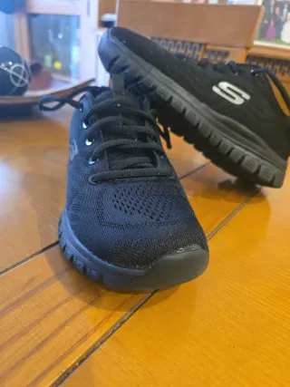 Zapatillas Skechers Foam Negras