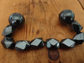 Bracciale in Ematite Sfere e Faccettati