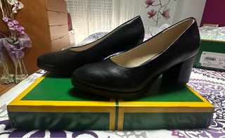 Zapatos de salón negros talla 37