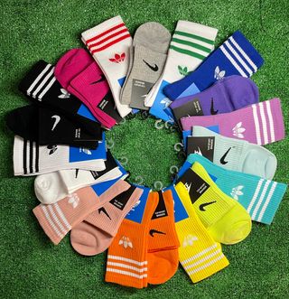 Calcetines Nike Y Adidas