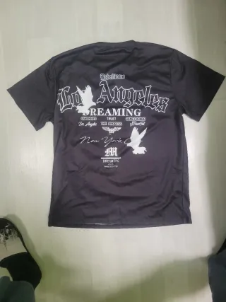 Camiseta Negra con Logo