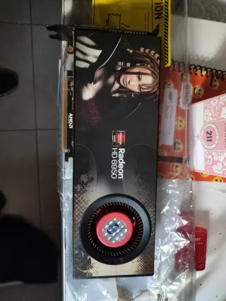 Tarjeta Gráfica AMD Radeon HD 6950 2gb