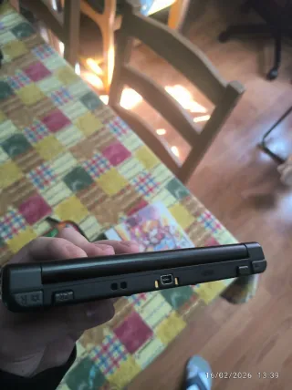 Nintendo 3DS XL Edición Sol y Luna