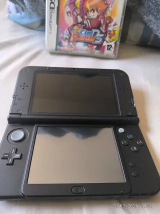 Nintendo 3DS XL Edición Sol y Luna