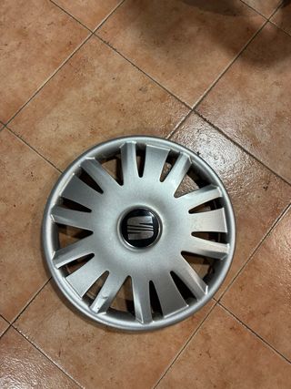 Tapacubos Seat 16 pulgadas