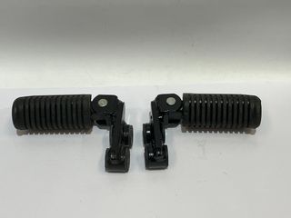 Pareja Estriberas Delanteras nuevas Yamaha SR125