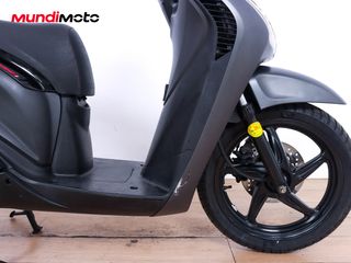 HONDA SCOOPY 125I SH