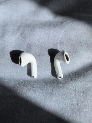 Apple AirPods 4 - Blancos