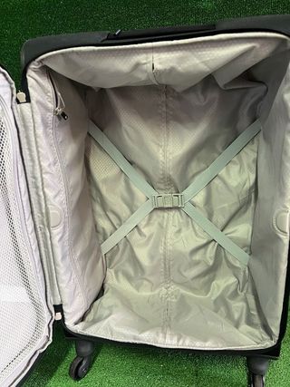 Samsonite Base Boost Spinner M Maleta Negra