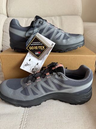 Salomon XA Siwa Goretex Talla 39/40 Gris/Rosa