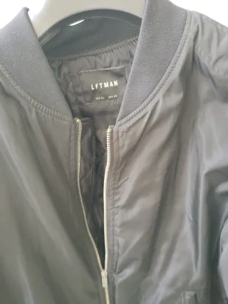 Chaqueta Bomber Zara Negra Hombre XL