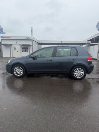 Volkswagen Golf VI 2.0 tdi