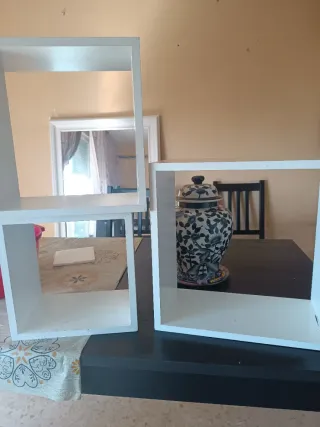 Estanterías cubo madera blanca