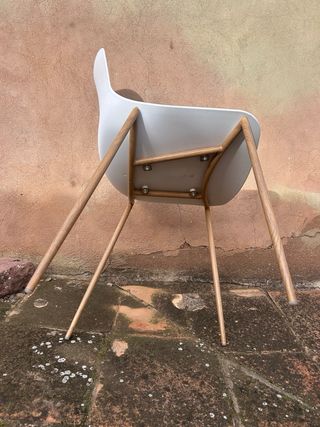 3 sillas estilo nórdico blancas – madera