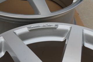 Llantas Doble Medida MERCEDES 18" AMG Clase C W204