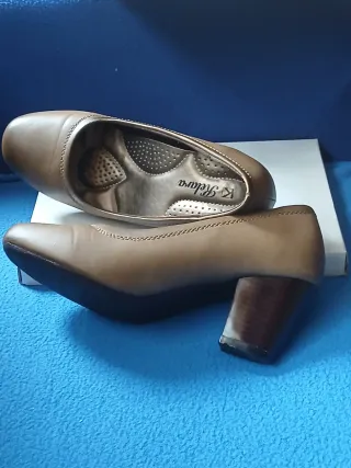 Zapatos de salón FK Camel Talla 37