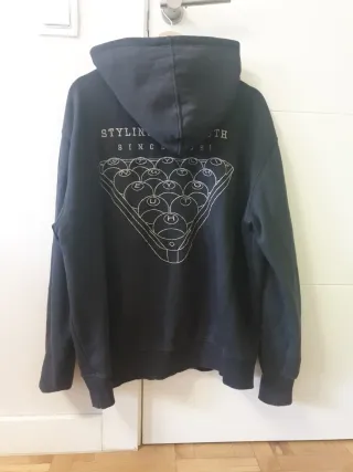 Sudadera Pull&Bear Negra Rhode Island