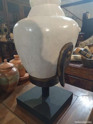 Escultura Buda tallada en Madera. Dorada y Blanca