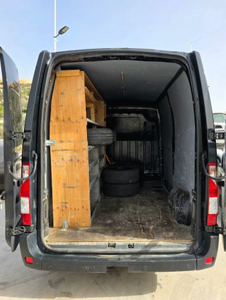 Nissan NV400 (Renault Master) L2H2 2018