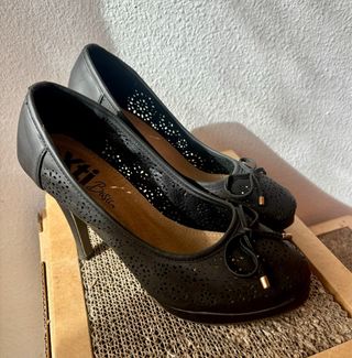 Zapatos de tacón Xti negros
