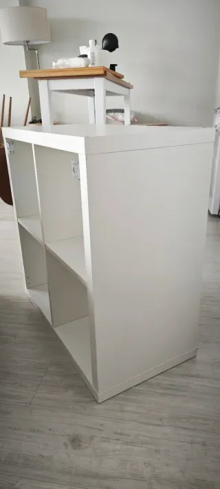 Estantería de cubos blanca