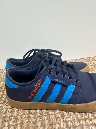 Zapatillas Adidas Troy lee design talla 42